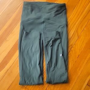 EUC Lululemon Align jogger